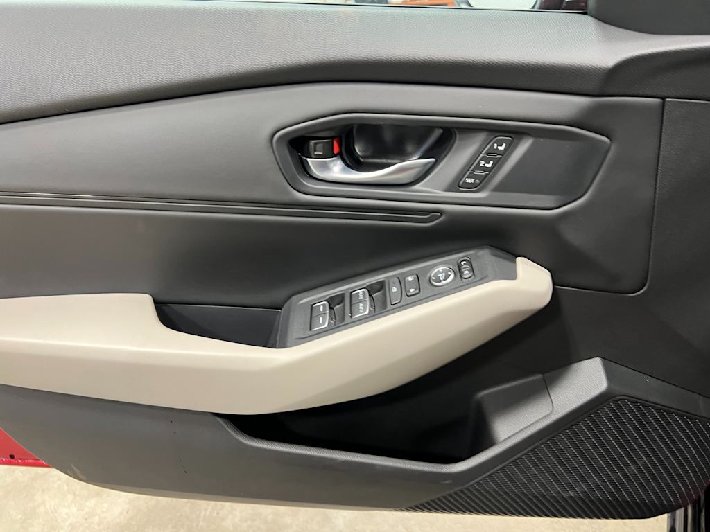 Thumbnail: 2025 Honda Accord - 21