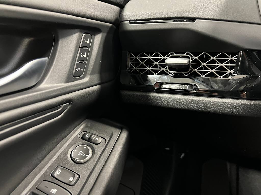 Thumbnail: 2025 Honda Accord - 22