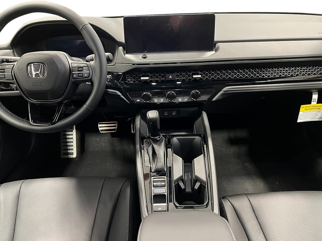 Thumbnail: 2025 Honda Accord - 9