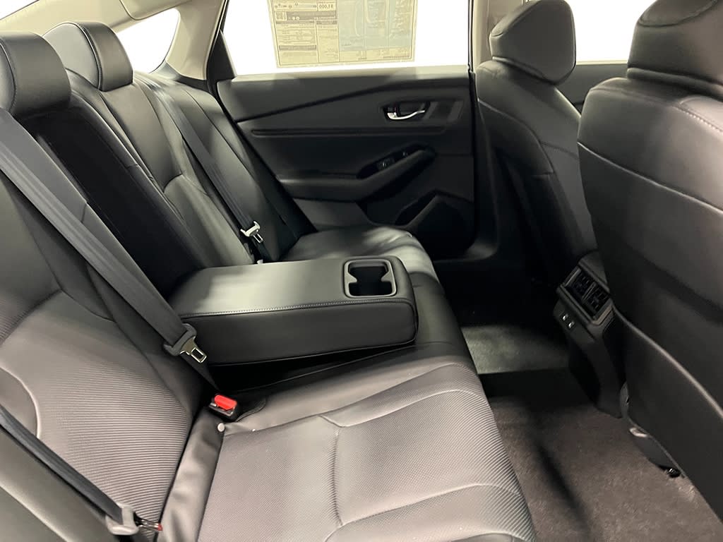 Thumbnail: 2025 Honda Accord - 32