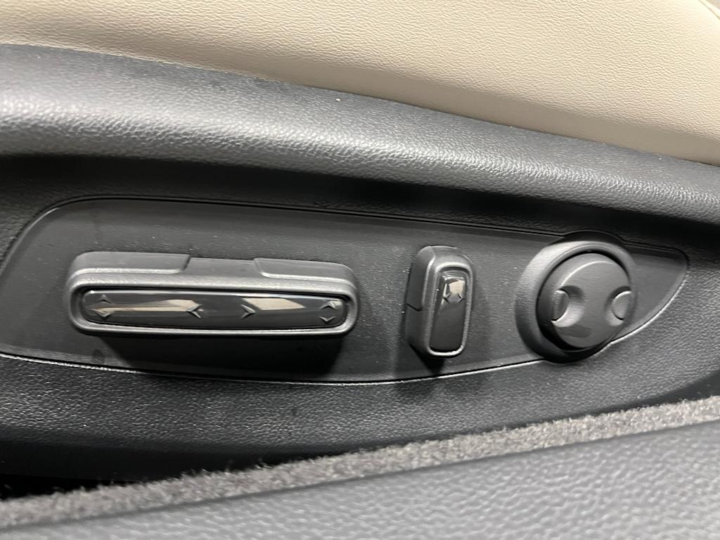 Thumbnail: 2025 Honda Accord - 19