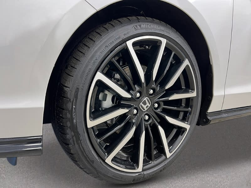 Thumbnail: 2025 Honda Accord - 8