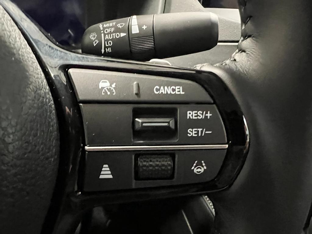 2025 Honda Accord Touring 25