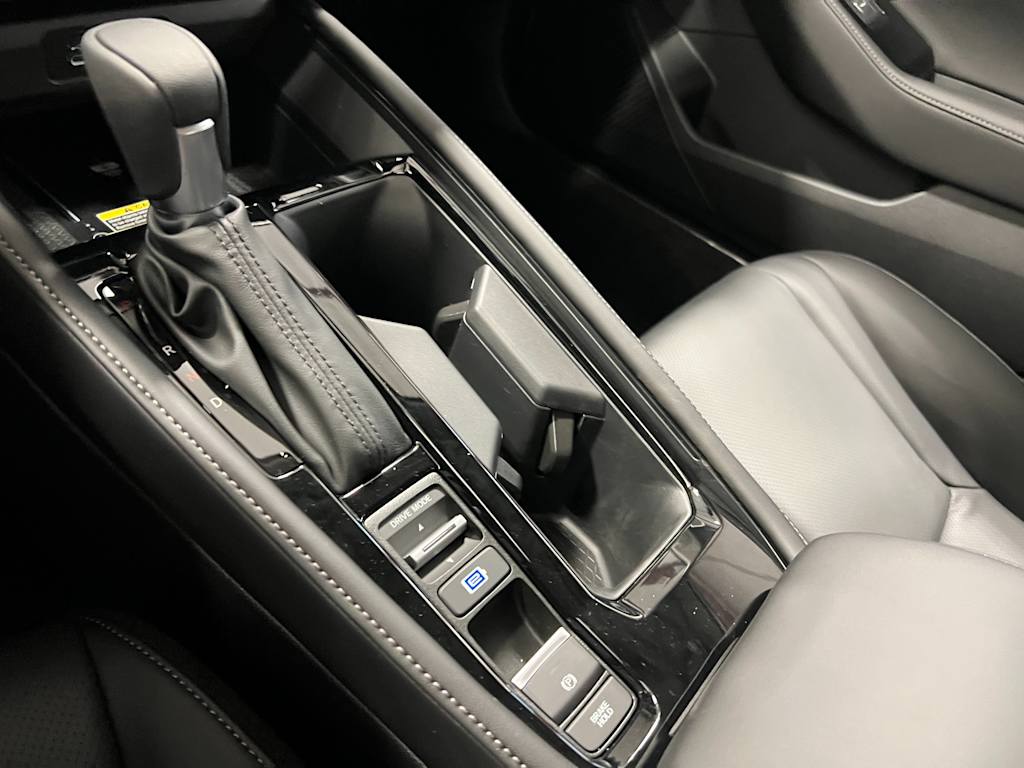 2025 Honda Accord Touring 15