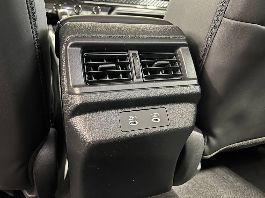 2025 Honda Accord Touring 31