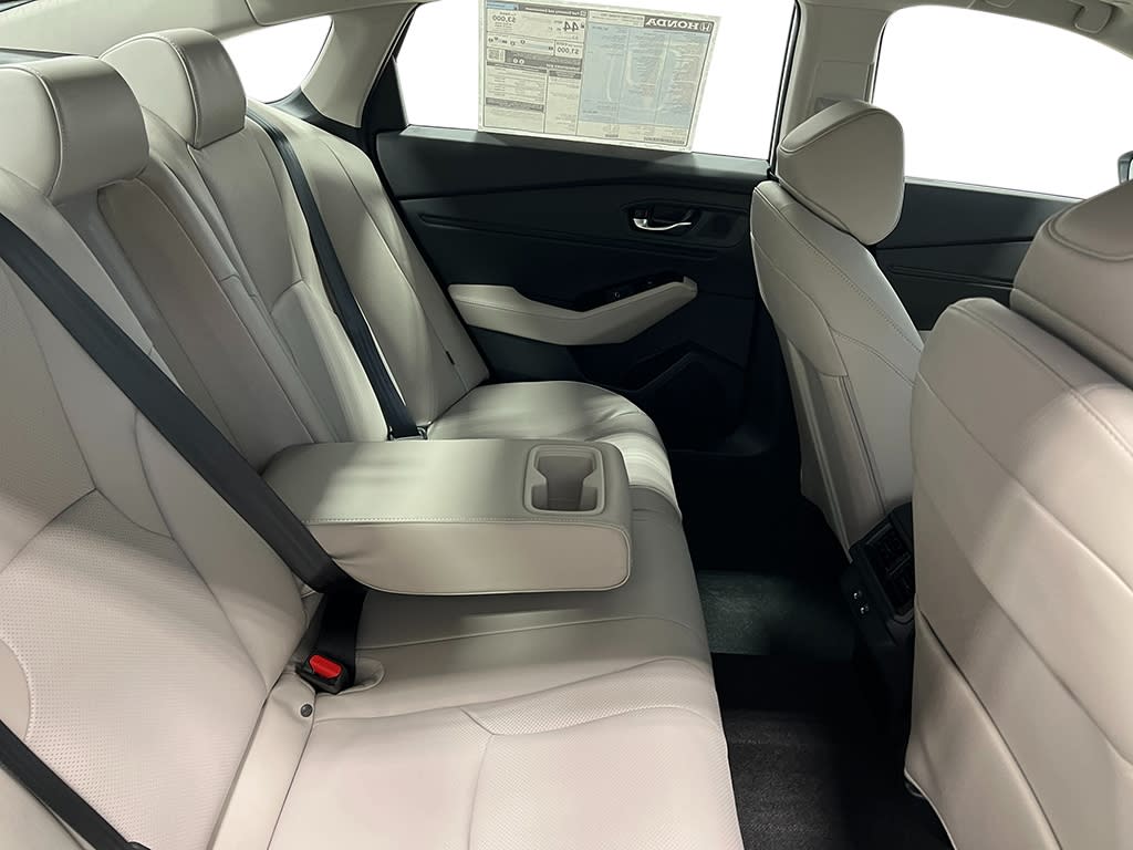 Thumbnail: 2025 Honda Accord - 32