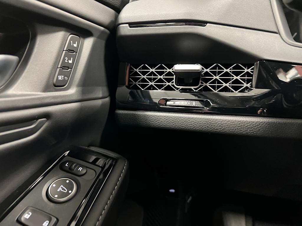 Thumbnail: 2025 Honda Accord - 22