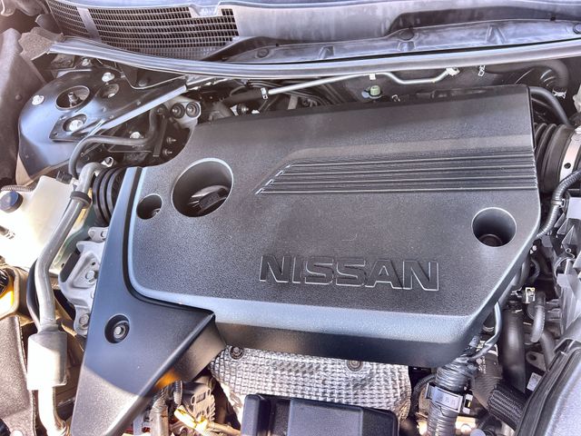 Thumbnail: 2016 Nissan Altima - 9