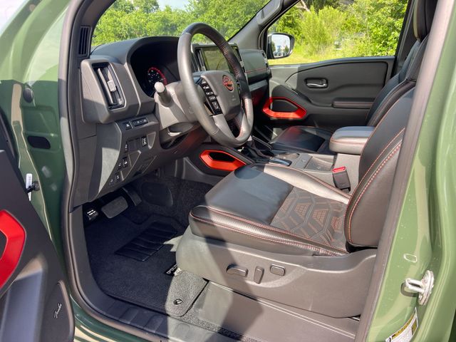 Thumbnail: 2025 Nissan Frontier - 10