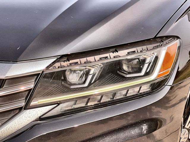 Thumbnail: 2021 Volkswagen Passat - 25