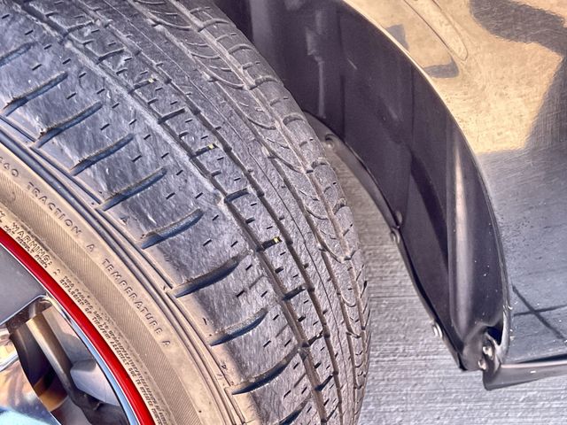 Thumbnail: 2013 Dodge Challenger - 23