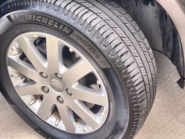 Thumbnail: 2015 Chrysler Town & Country - 24