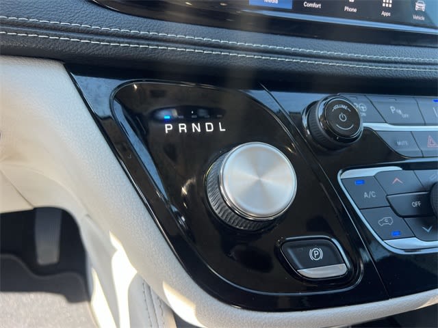 Thumbnail: 2021 Chrysler Pacifica - 15