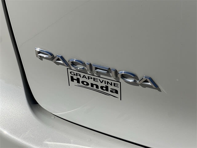 Thumbnail: 2021 Chrysler Pacifica - 7