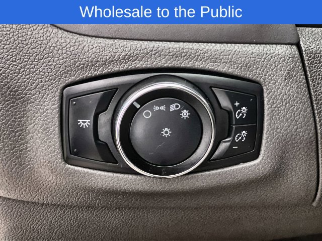 Thumbnail: 2013 Ford Edge - 26