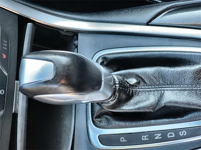 Thumbnail: 2017 Ford Edge - 22