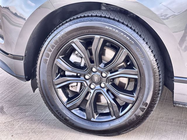 Thumbnail: 2022 Ford Edge - 7