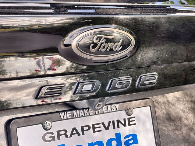 Thumbnail: 2022 Ford Edge - 19