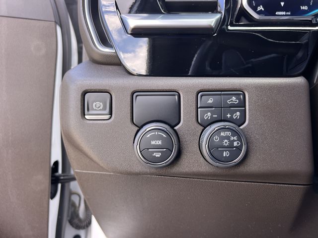 Thumbnail: 2022 Chevrolet Silverado 1500 - 29