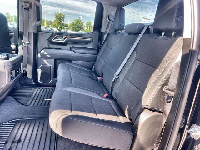 Thumbnail: 2026 Chevrolet Silverado 1500 - 13