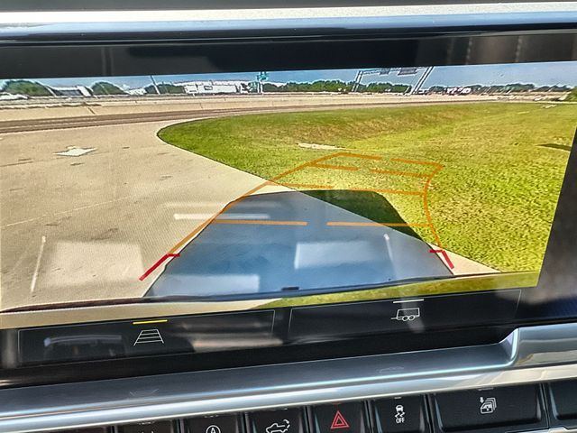 Thumbnail: 2026 Chevrolet Silverado 1500 - 26