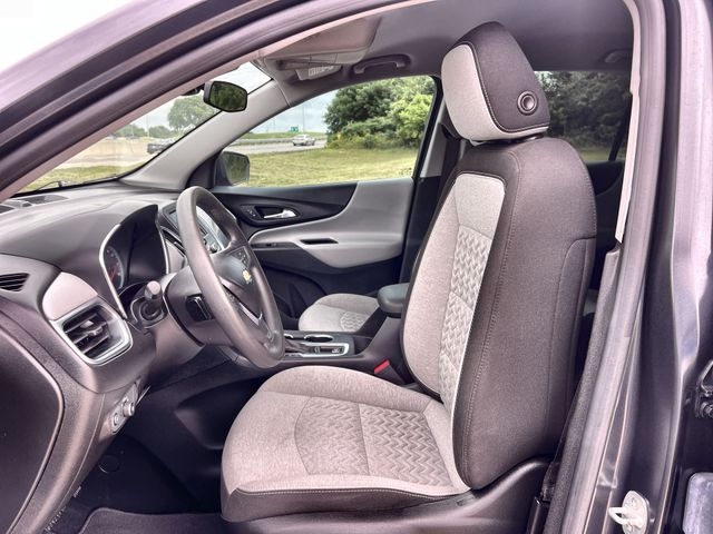 Thumbnail: 2022 Chevrolet Equinox - 12