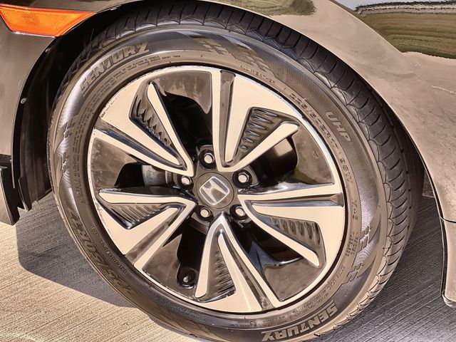 Thumbnail: 2016 Honda Civic - 8