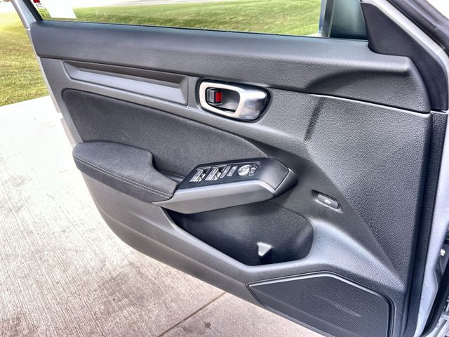 Thumbnail: 2026 Honda Civic - 30