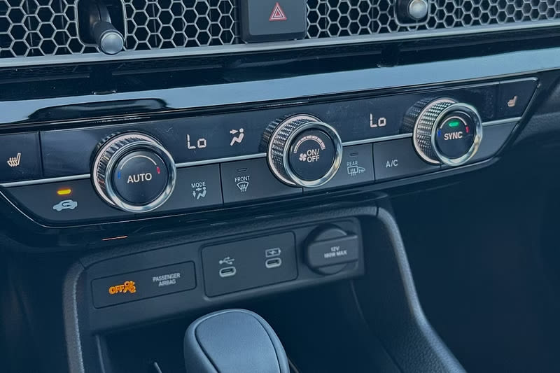 Thumbnail: 2026 Honda Civic - 24