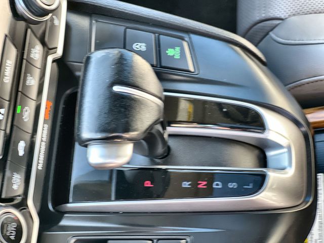 Thumbnail: 2021 Honda CR-V - 16