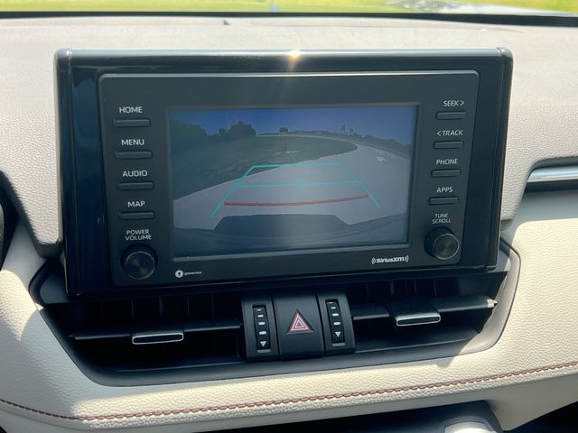 Thumbnail: 2021 Toyota RAV4 - 15
