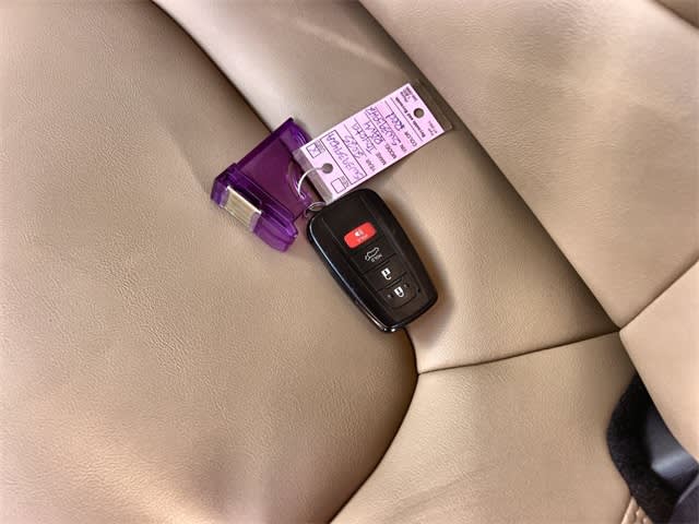 Thumbnail: 2025 Toyota RAV4 - 18