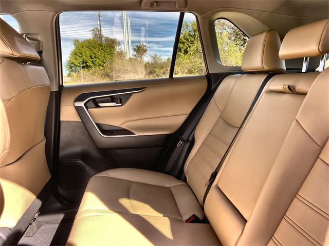 Thumbnail: 2025 Toyota RAV4 - 22