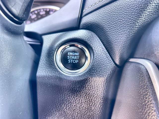 Thumbnail: 2020 Toyota RAV4 - 28