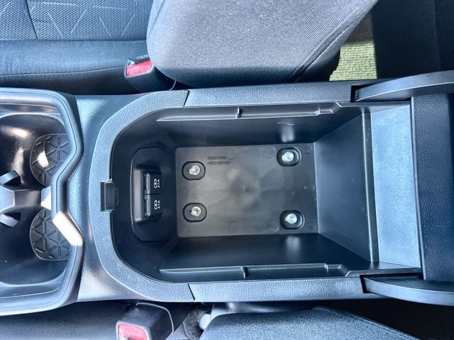 Thumbnail: 2020 Toyota RAV4 - 27