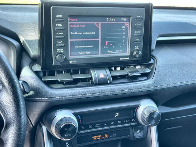 Thumbnail: 2020 Toyota RAV4 - 14