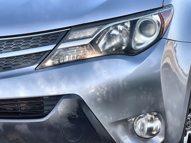 Thumbnail: 2015 Toyota RAV4 - 24