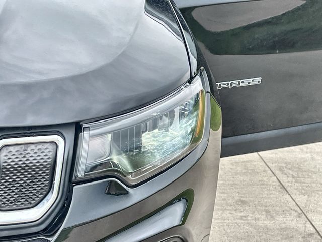 Thumbnail: 2022 Jeep Compass - 25