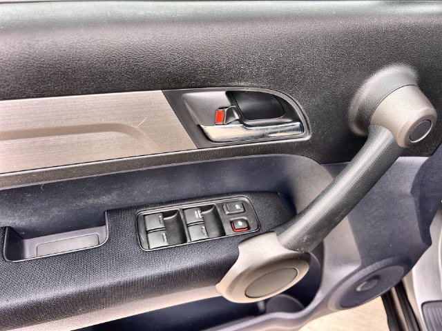 Thumbnail: 2011 Honda CR-V - 28
