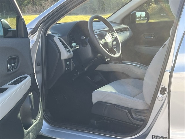 Thumbnail: 2022 Honda HR-V - 20