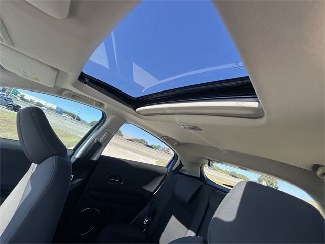 Thumbnail: 2022 Honda HR-V - 32