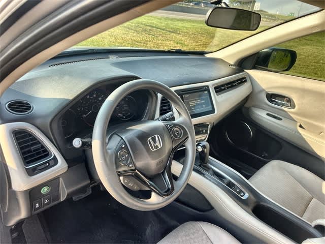 Thumbnail: 2017 Honda HR-V - 2
