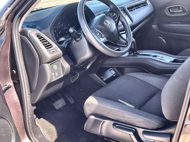 Thumbnail: 2019 Honda HR-V - 11