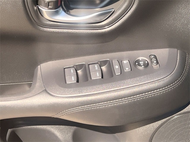 Thumbnail: 2025 Honda HR-V - 28