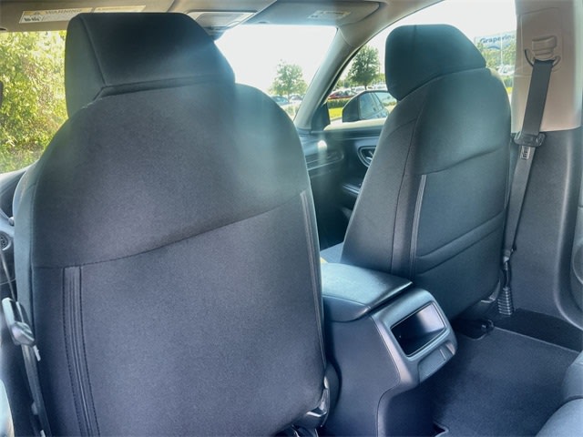 Thumbnail: 2025 Honda HR-V - 21