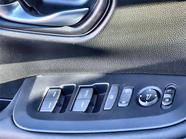 Thumbnail: 2025 Honda HR-V - 30