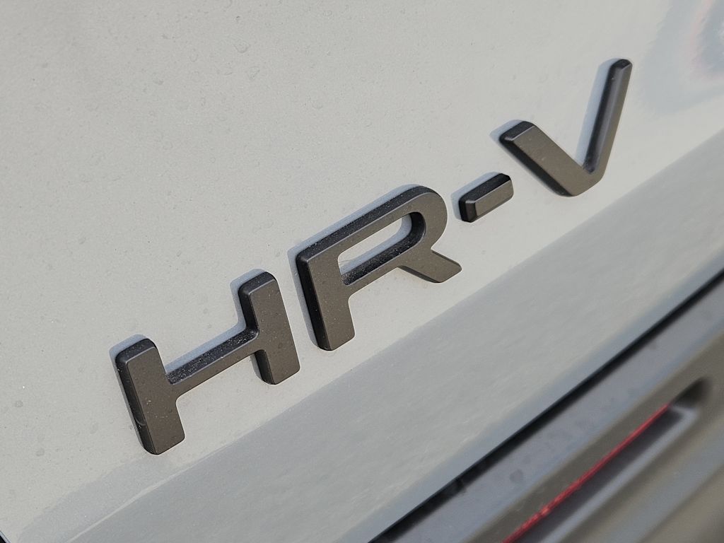 Thumbnail: 2027 Honda HR-V - 25