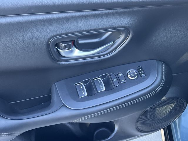 Thumbnail: 2025 Honda HR-V - 30
