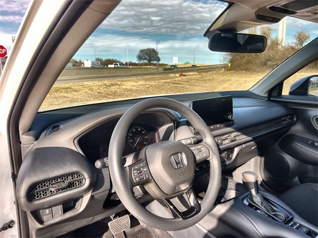 Thumbnail: 2024 Honda HR-V - 2