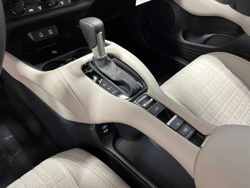Thumbnail: 2027 Honda HR-V - 15